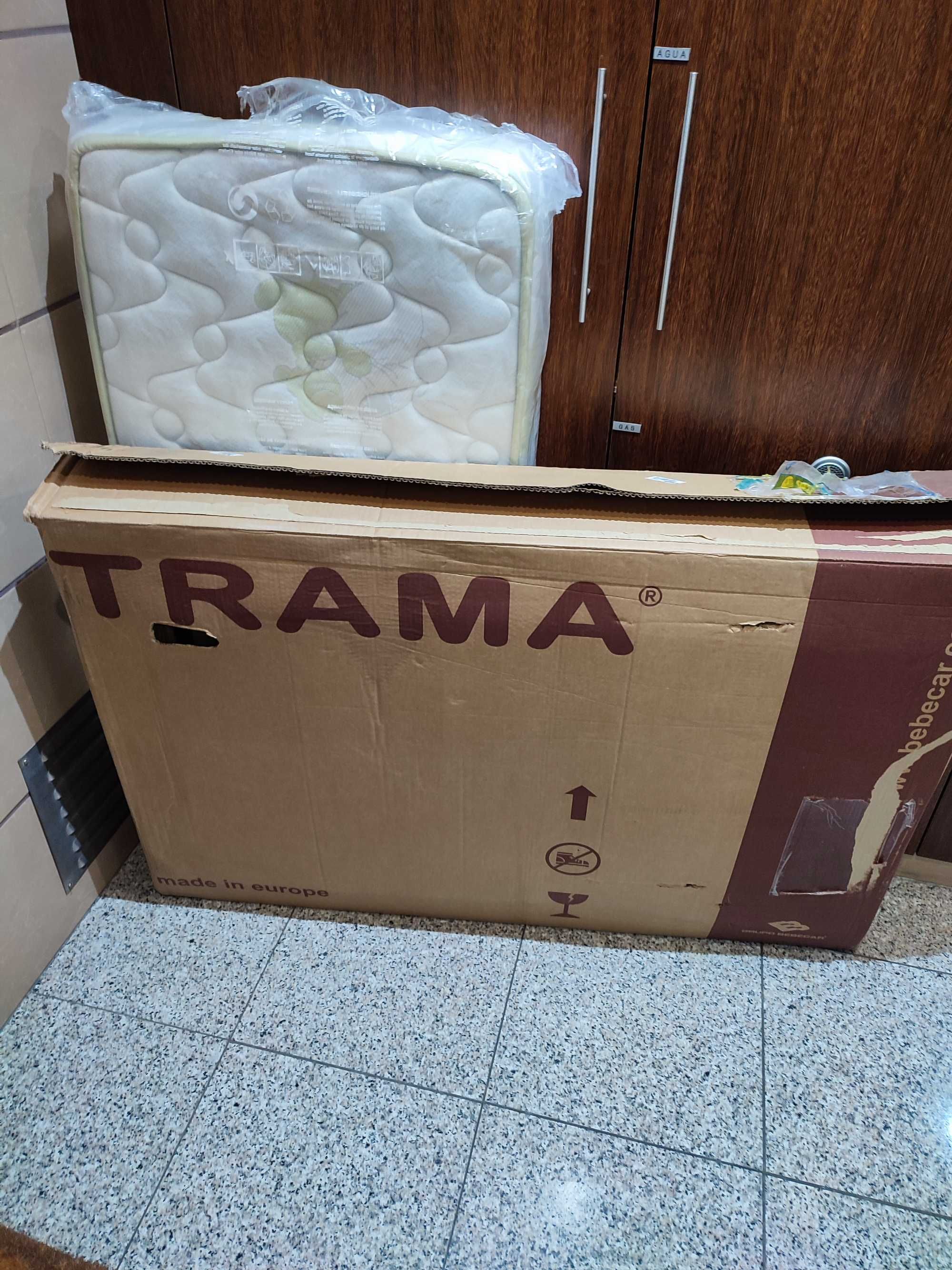 Berço Trama + colchão