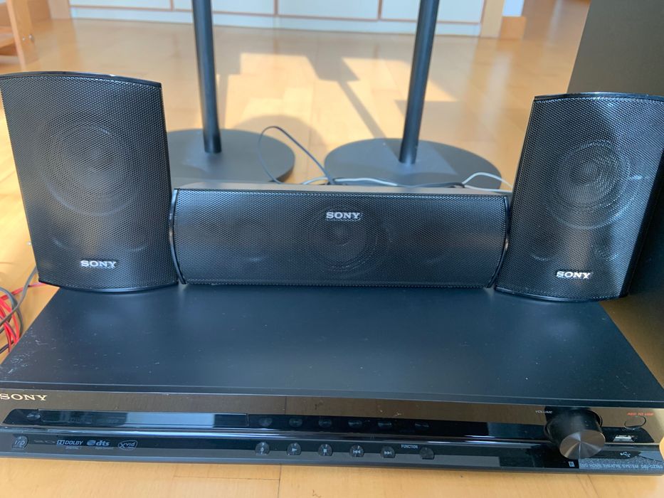 Sistema Surround DVD 5.1 Sony dz740