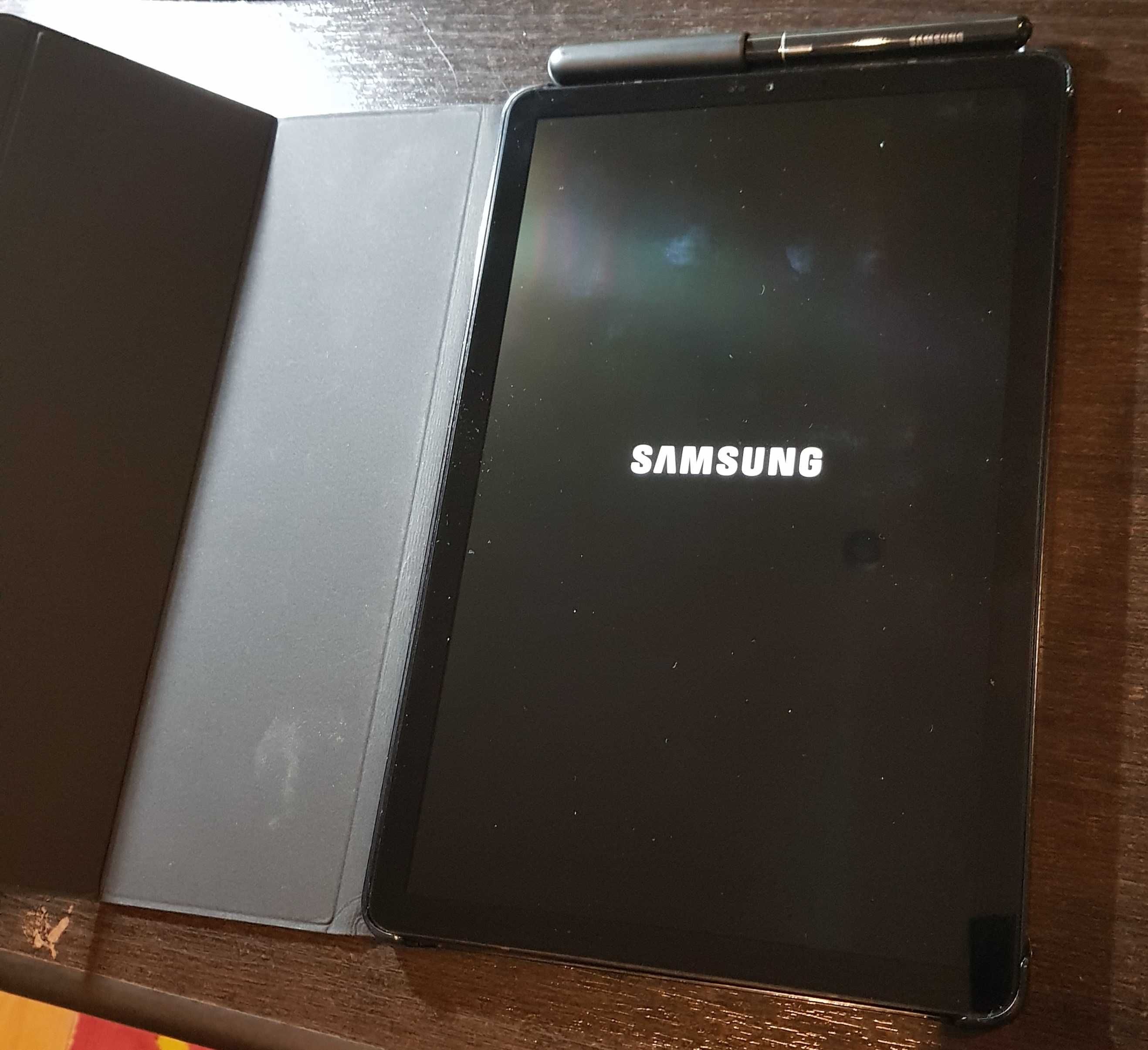 Samsung Galaxy Tab S4 (10.5'', wi-fi) com S-pen e capa oficial Samsung