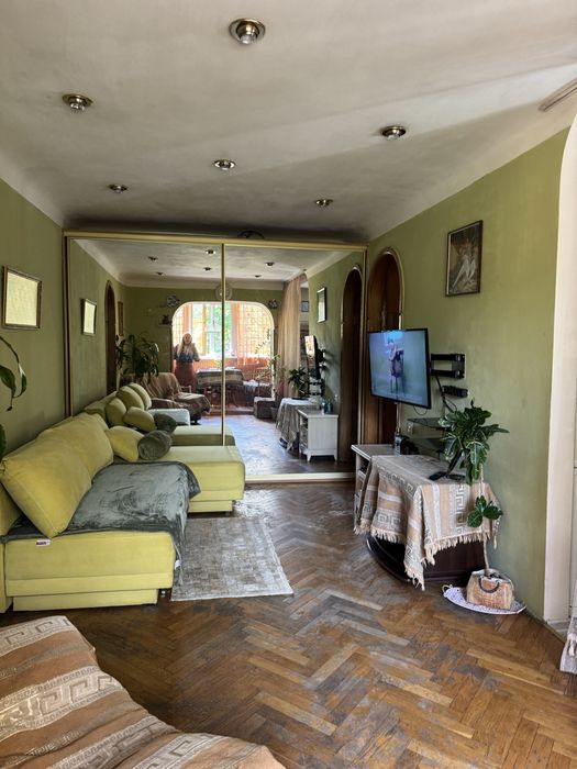 Продается 2 к квартира Олени Теліги 37/ Дорогожичи