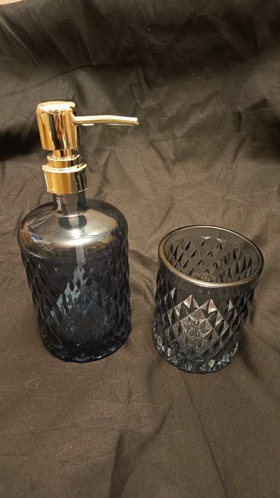 Duży zestaw łazienkowy