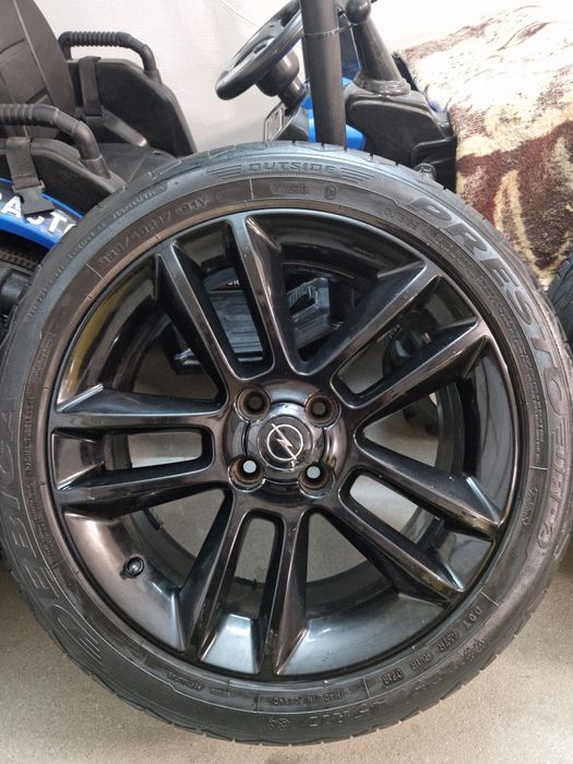 Felgi aluminiowe R17 4x100 Opel Corsa