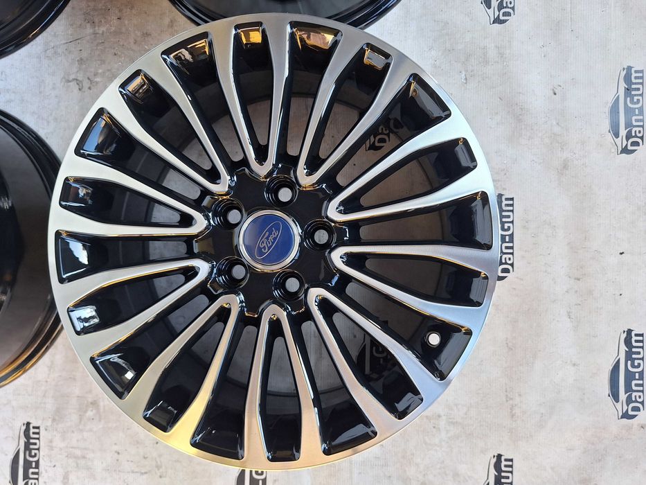 Felgi aluminiowe 5 x 108 R 17 Alufelgi oryginalne Seventy Ford