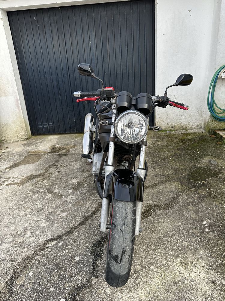 Daelim Roadwin FI 125cc