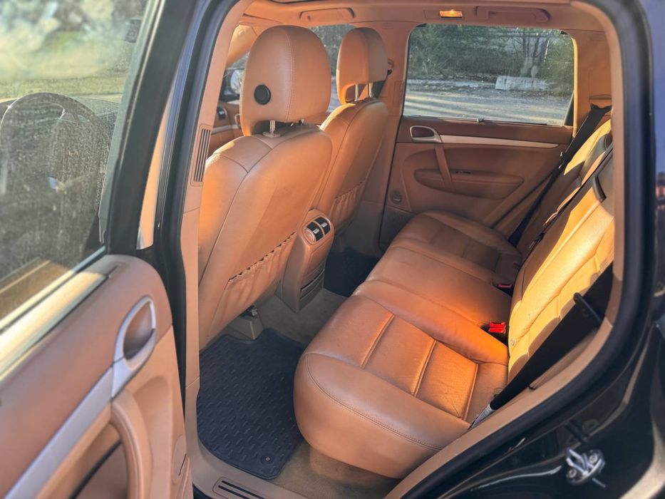 Продам Porsche Cayenne