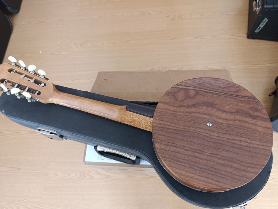 Banjo de 8 cordas