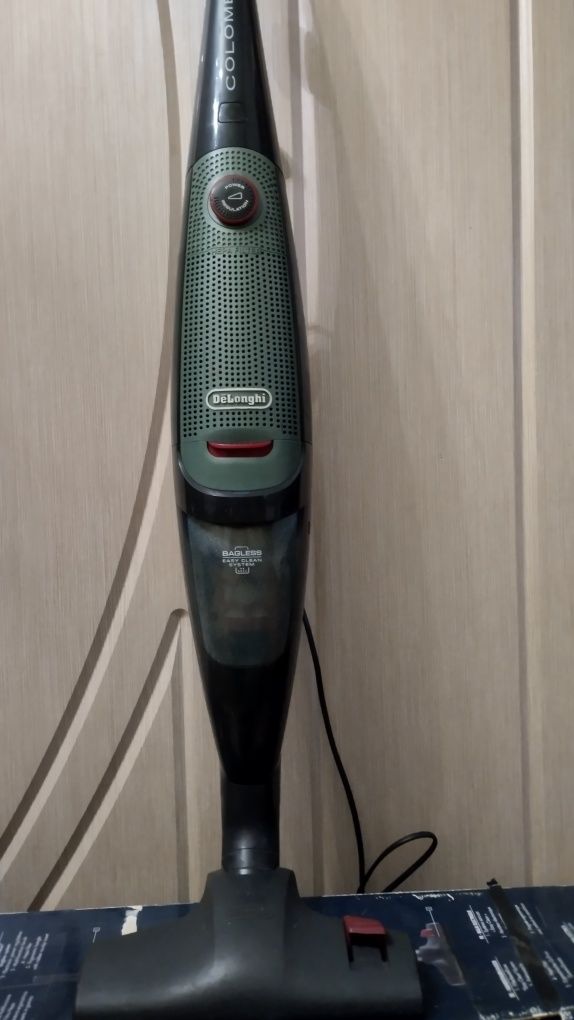 Пилосос Delonghi XL 135.20 Colombina class