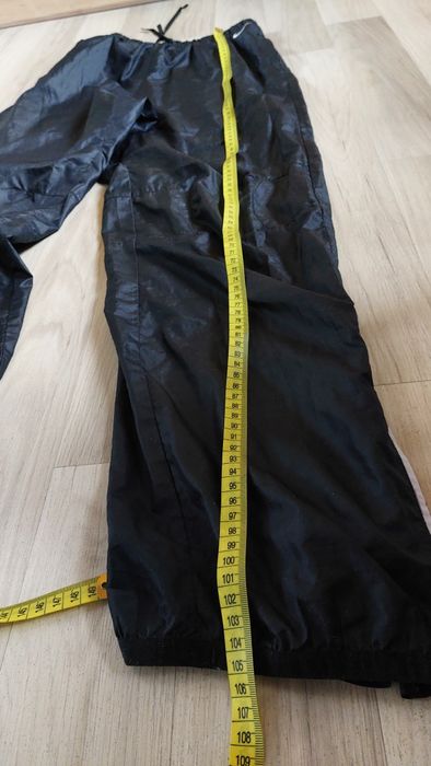 Czarne spodnie ortalionowe dresowe parachute baggy streetwear