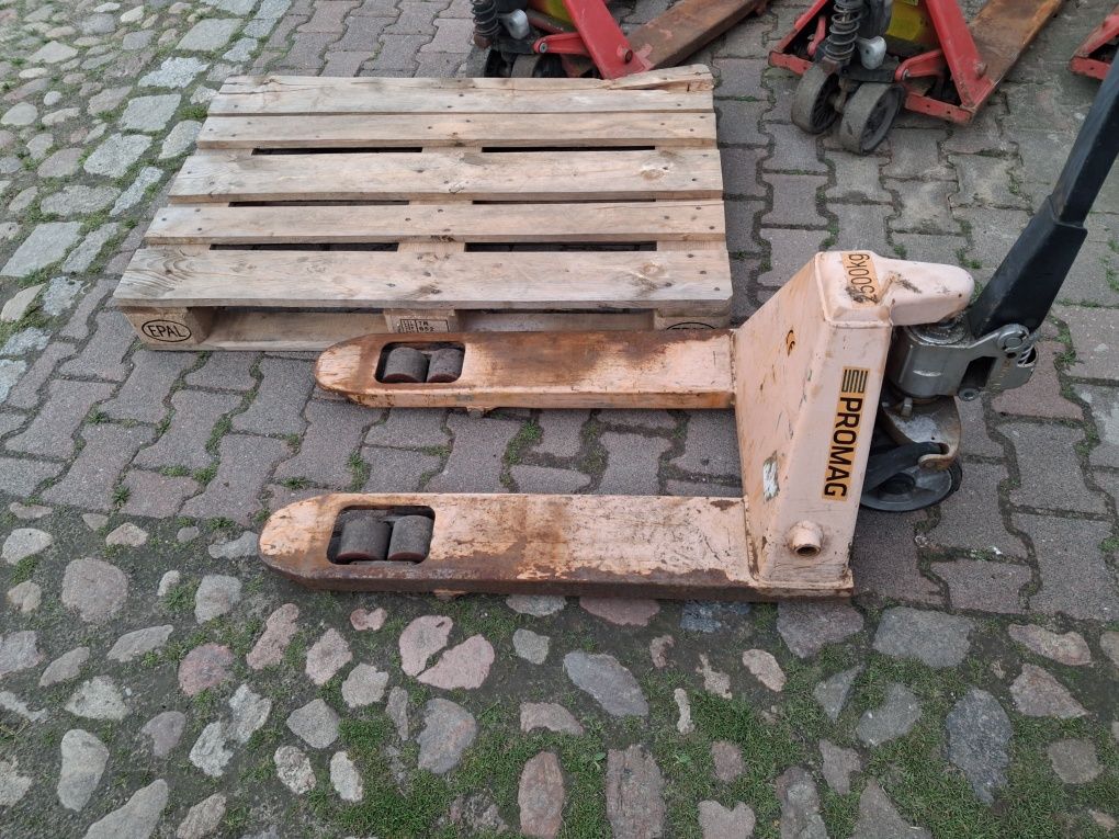 Paleciak ręczny krutki 80cm 2500kg