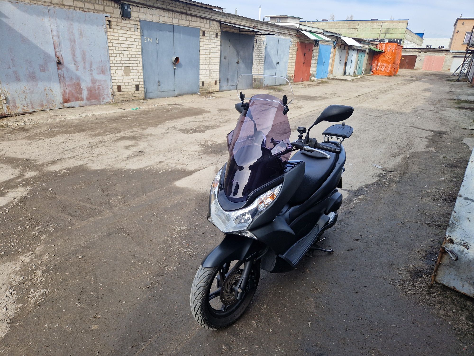 Продам Honda PCX 150