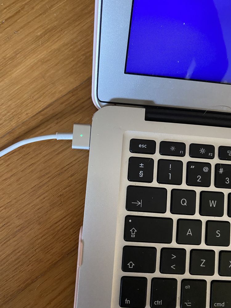 Macbook air 13" para venda