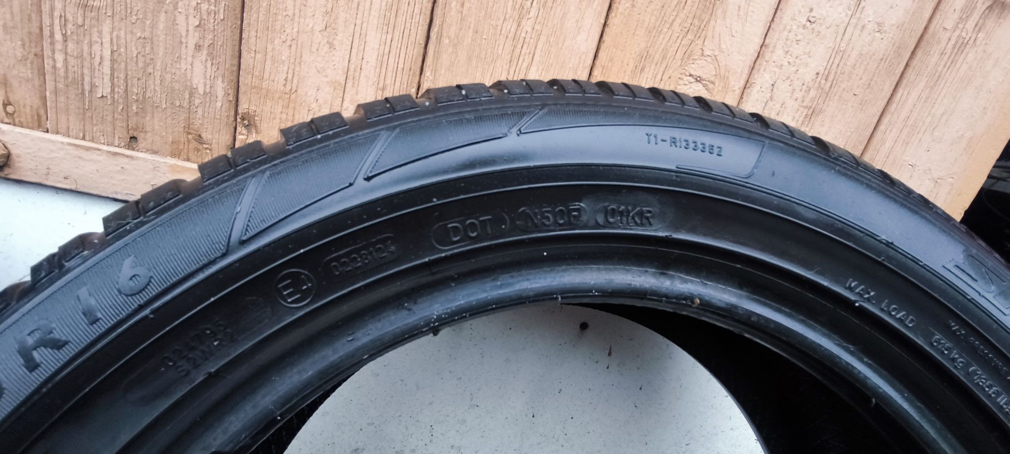 Opony zimowe 2 x Dunlop Sp Winter Sport 3D 205/55 R16