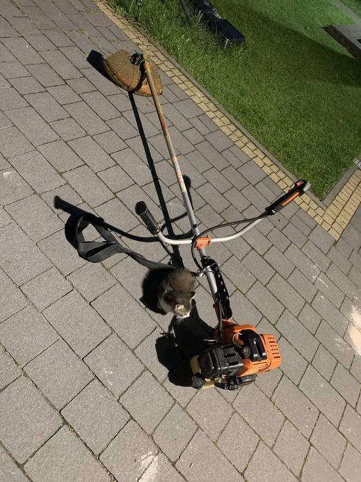 Kosa spalinowa podkaszarka