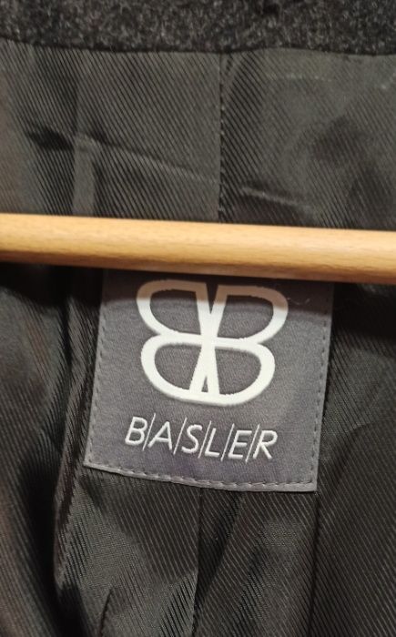 Пальто женское Basler 42 р. (L-XL), 60% шерсть
