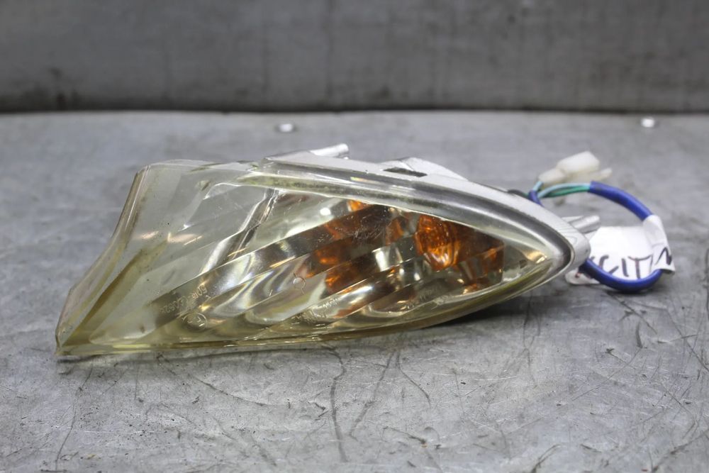 Kymco Xciting X citing X-Citing 500 kierunkowskaz przód przedni prawy kierunek