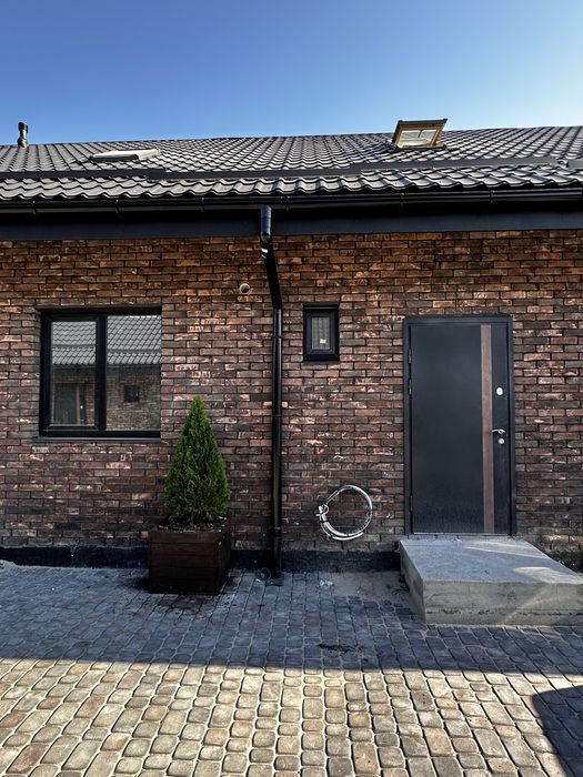 Таунхаус із ремонтом Баварська кладка, 2км від Львова ,ГОТОВИЙ РЕМОНТ