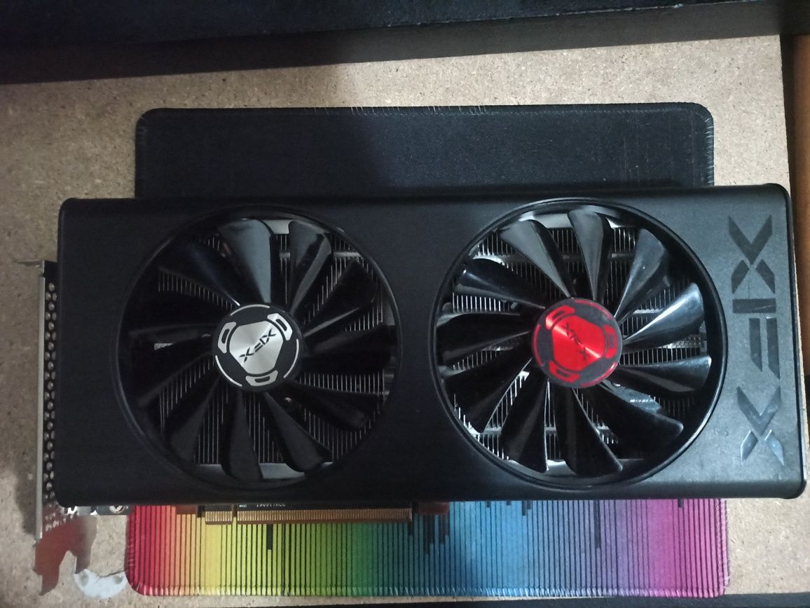 Radeon XFX 5700xt 8gb americana