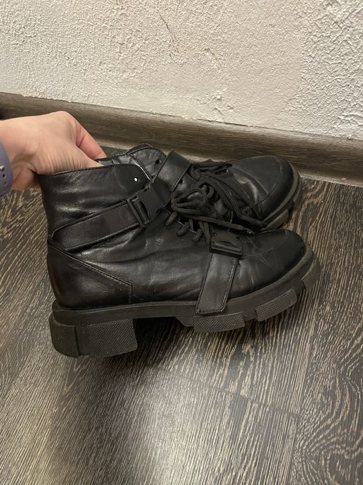 Черевики жіночі кожа