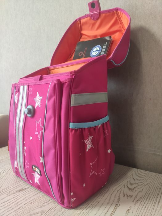 Школьный рюкзак.