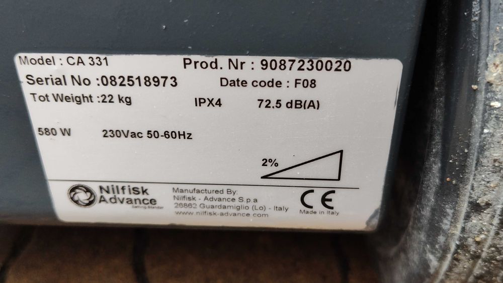 Szorowarka, automat szorujący Nilfisk CA 331