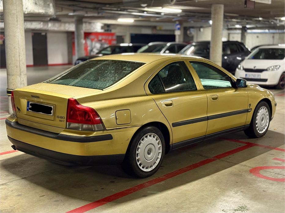 Volvo s60 2.0T godny uwagi 180km benzyna 2001r okazja