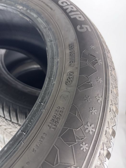 Шини R16 215/55 (93H) Semperit Speed-Grip 5 2022 7,2-8,8мм зимова рези