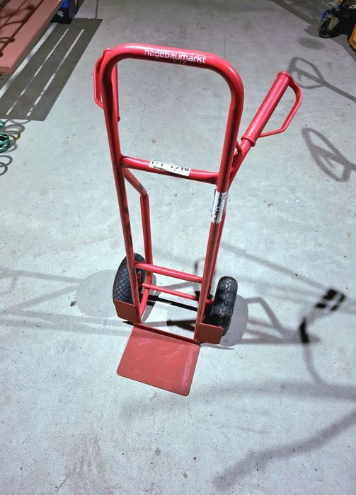 Wózek transportowy do worków