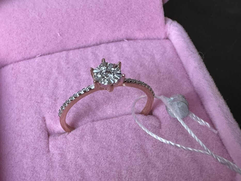 Золотое кольцо с бриллиантами 585 проба распродажа акция