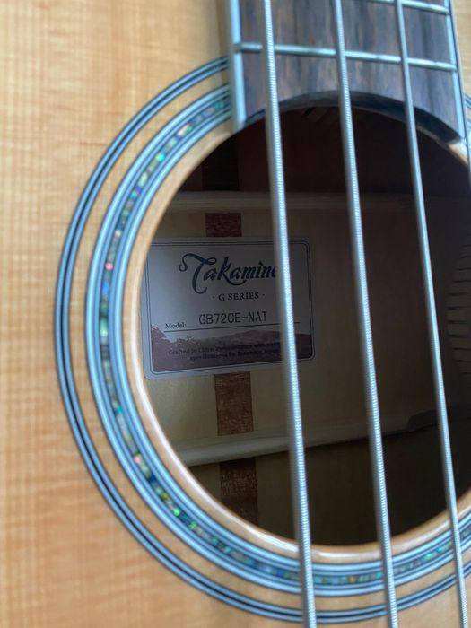 Електроакустичний бас Takamine GB72CE