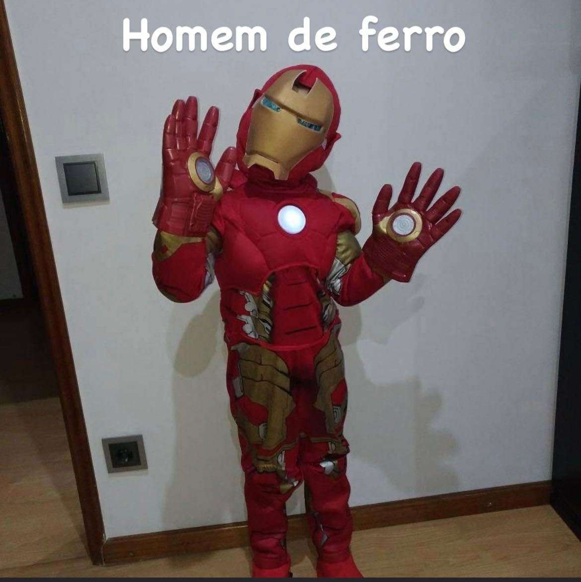 Disfarces de carnaval de menino