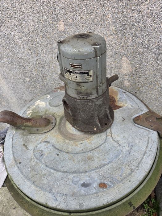 Pompa chłodziwa 380v do wiertarki frezarki