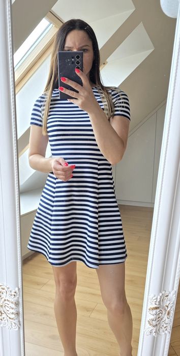 Sukienka w paski