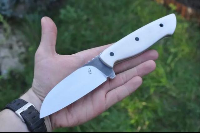 Nóż elmax knifemaker Podczas