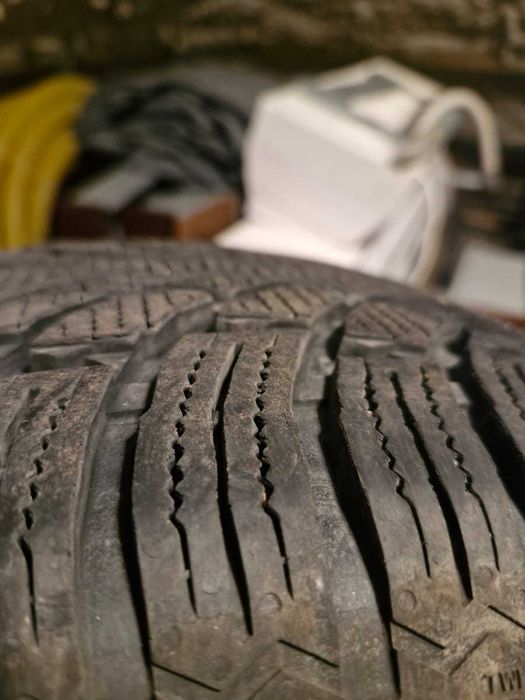 Opony zimowe NOKIAN TYRES 235/50 R19 Snowproof 2 SUV 103V XL komplet