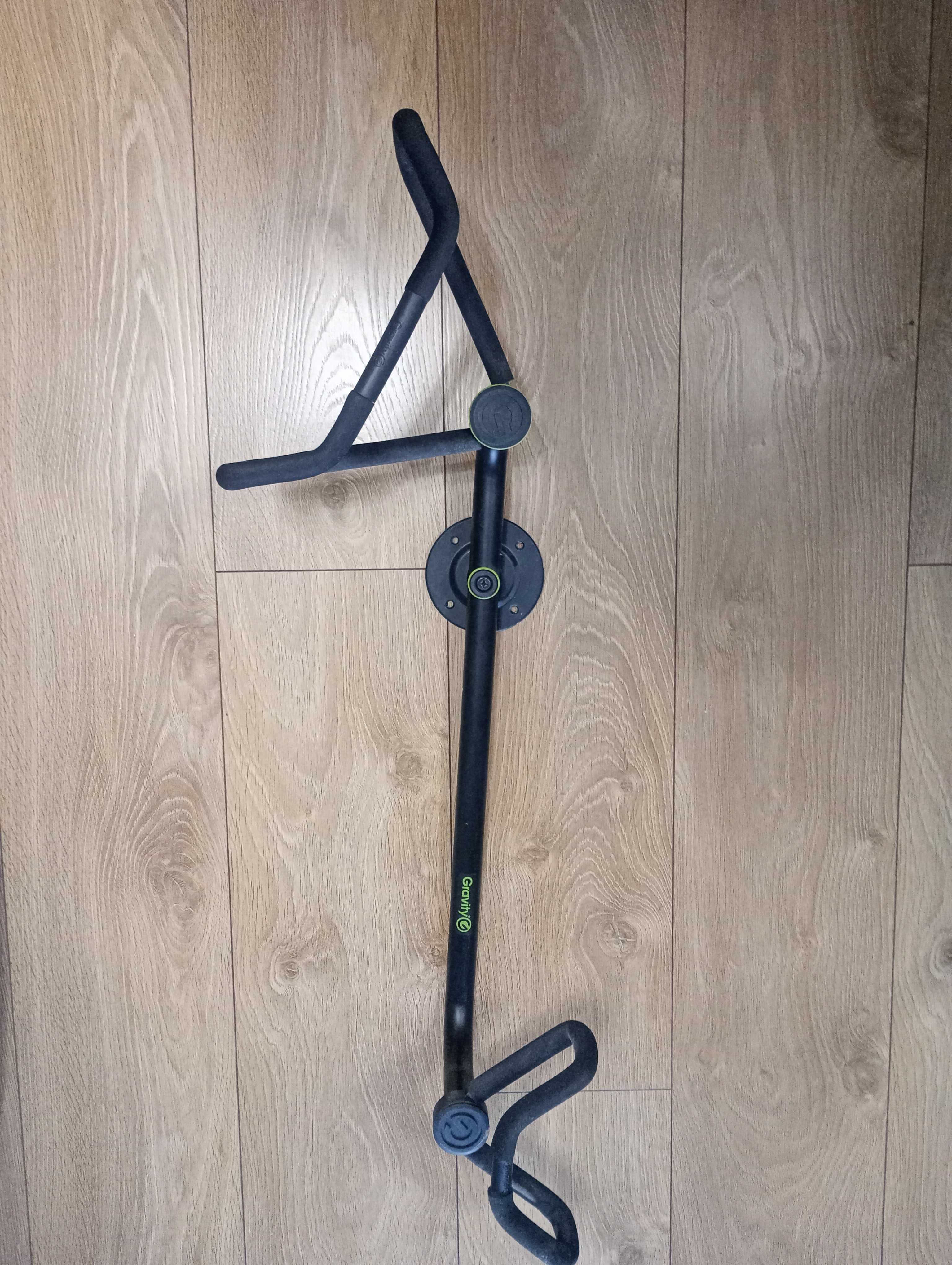 Uchwyt ścienny trzymak gitara elektryczna Gravity i pas gitarowy