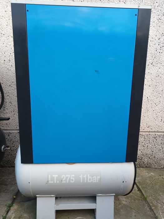 Kompresor śrubowy alup 4 kw osuszacz