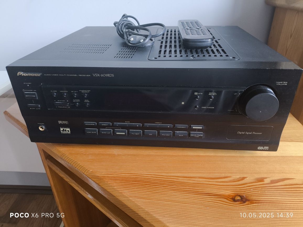 Amplituner Pioneer VSX-609 RDS
