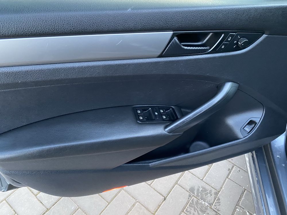 Volkswagen Passat B7 2013 рік 2.5 бензин Автомат Autolife