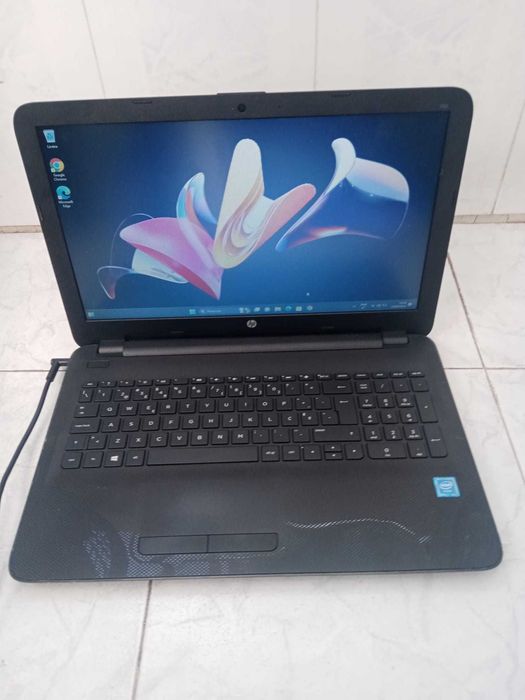 Portátil HP ProBook 250 G4