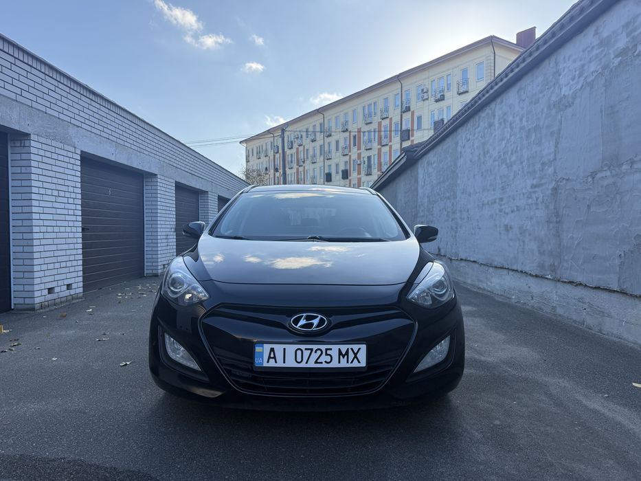 Hyundai i30 Wagon Black 2013