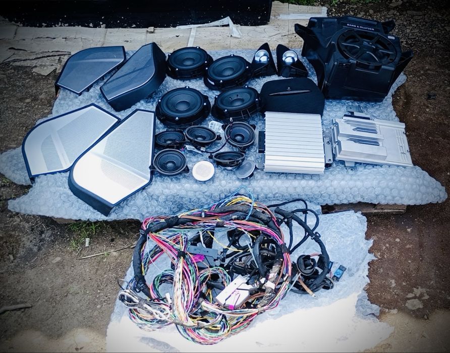 Акустика колонки сабвуфер музыка Bang olufsen Mercedes 166 292 GLE GLS