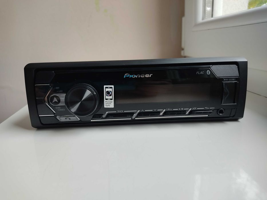 Sprzedam radio samochodowe PIONEER MVH-S320BT