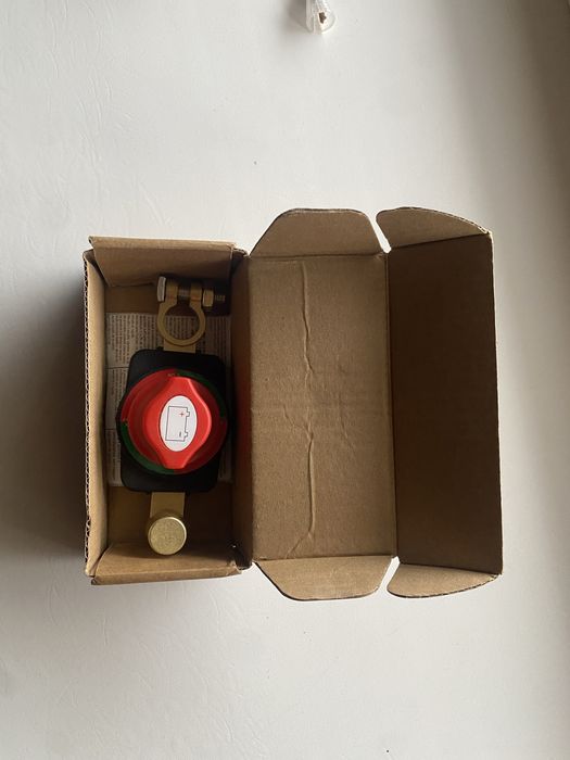 Вимикач маси, новий