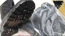 Botas tipo militares novas  Nrs 41 e 42