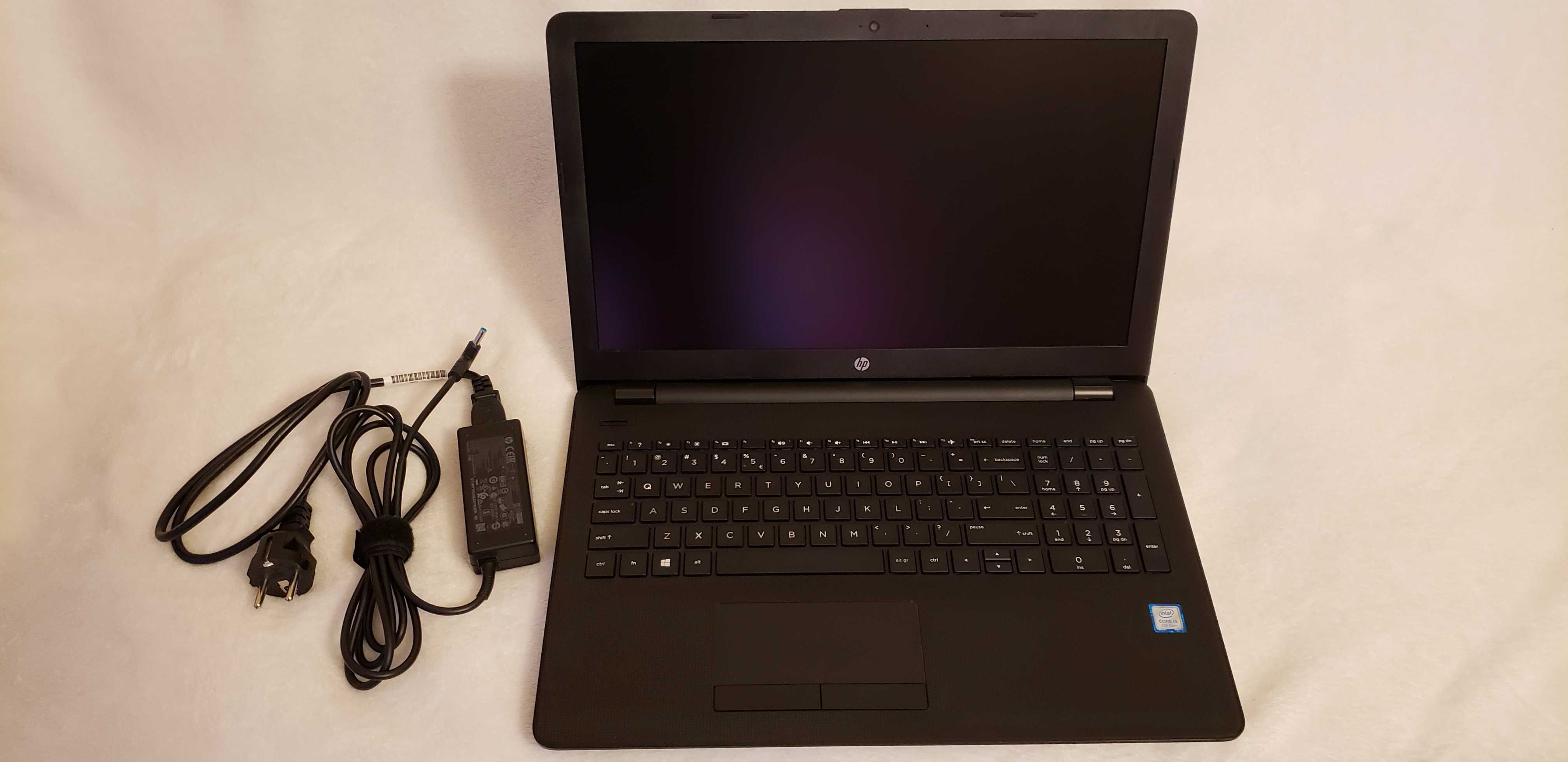 Laptop 15,6'' Full HD HP15-BS031NW Intel Core i5-7200U 240 GB SSD, Win