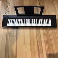 Цифровое пианино Yamaha NP-11 61 клавиша динамика отлич +пюпитр+педаль