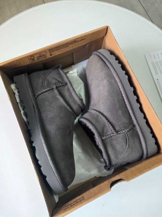 Жіночі UGG Classic Ultra Mini