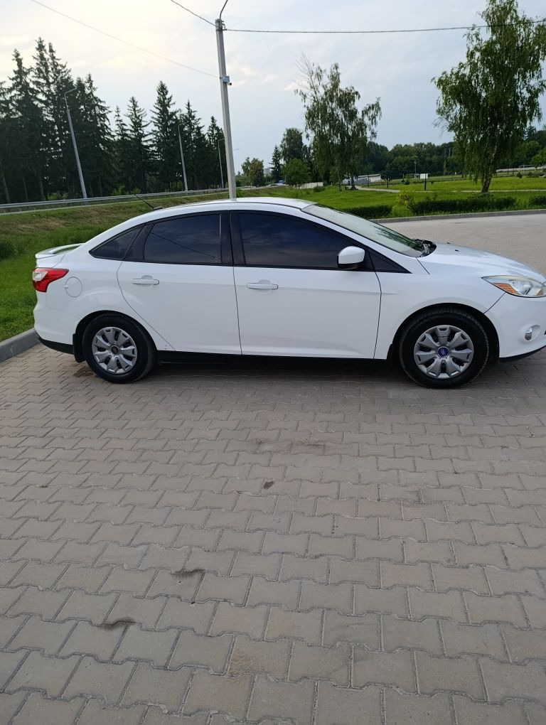 Ford focus 2013р