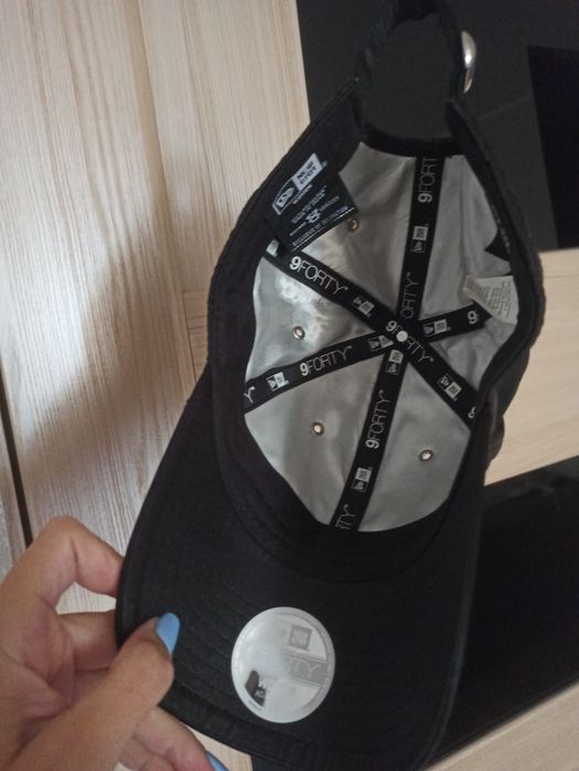 Бейсболки New era та Under Armour
