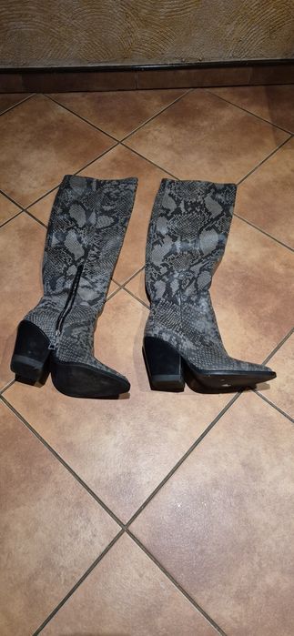 Kozaki damskie skóra węża,kupione na Zalando